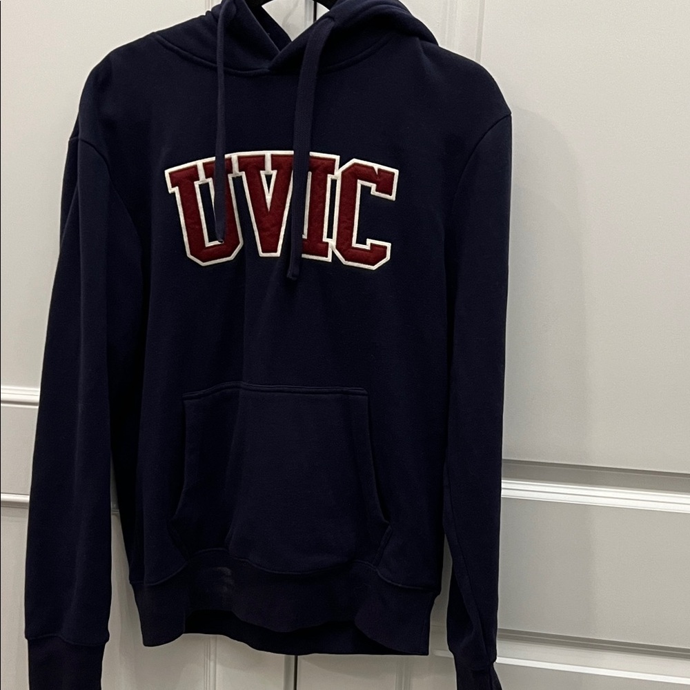 Classic Navy Blue Men's Sweater with Red Accents